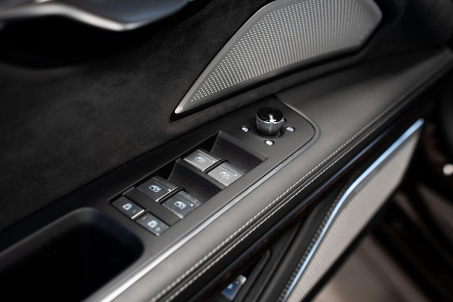 Audi A8 4.0 TFSI S8 Quattro *B&O Advanced / Stoelventilatie & massage / Memory / Panorama / Soft-Close / HUD*
