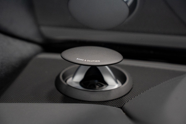 Audi A8 4.0 TFSI S8 Quattro *B&O Advanced / Stoelventilatie & massage / Memory / Panorama / Soft-Close / HUD*