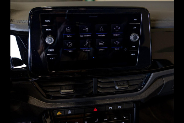 Volkswagen T-Roc Cabrio 1.5 TSI 3x R-Line / 150pk / Beats / Leder / Stoel en stuur verwarming /