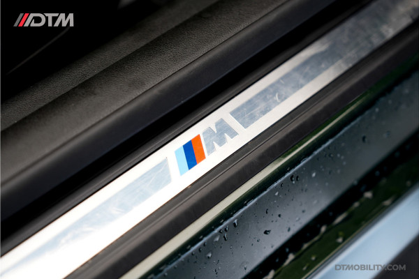 BMW 4 Serie Cabrio M440i xDrive High Executive | Adaptive Cruise Control | Ambient | Sanremo Grün