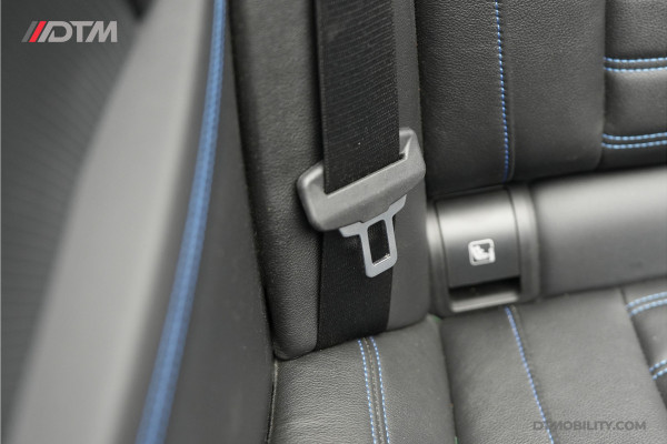 BMW 4 Serie Cabrio M440i xDrive High Executive | Adaptive Cruise Control | Ambient | Sanremo Grün