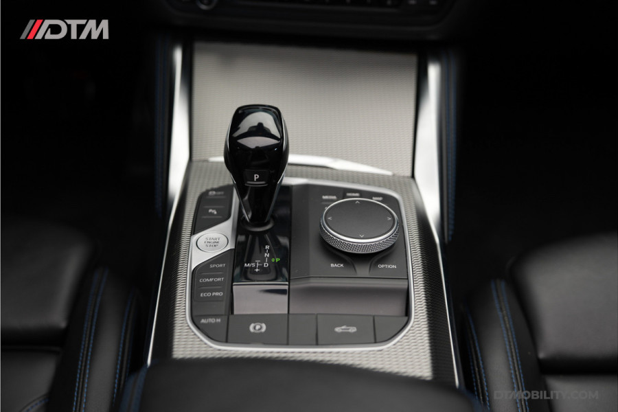 BMW 4 Serie Cabrio M440i xDrive High Executive | Adaptive Cruise Control | Ambient | Sanremo Grün