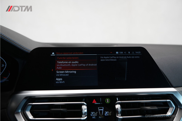 BMW 4 Serie Cabrio M440i xDrive High Executive | Adaptive Cruise Control | Ambient | Sanremo Grün