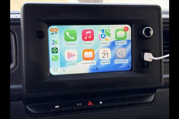 Renault Master T35 2.3 dCi 135 L2H2 Comfort Airco Cruise control Apple / Android Navigatie Laadruimte afgewerkt