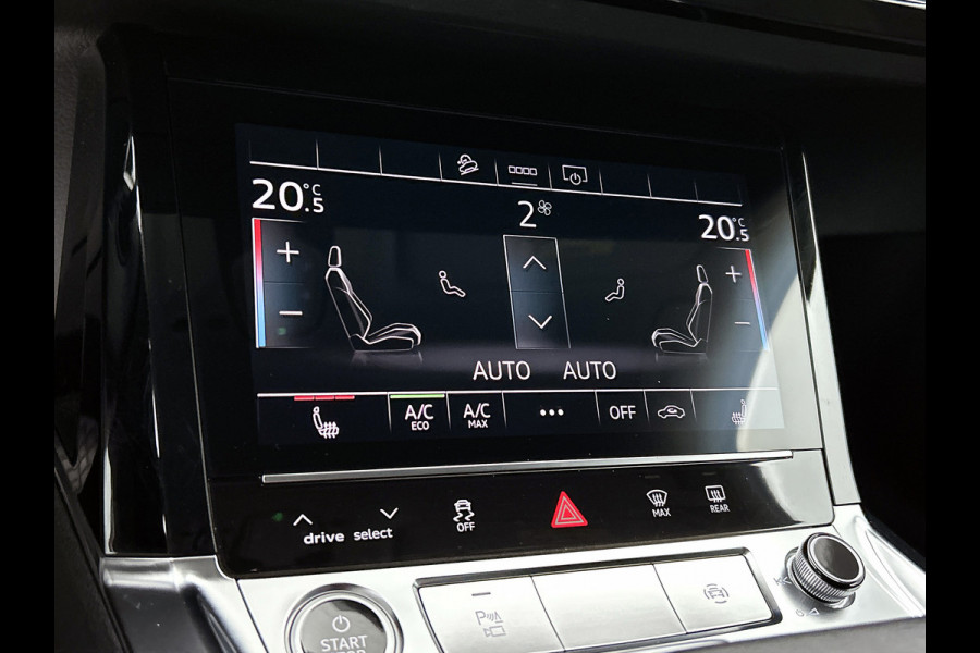 Audi e-tron Sportback 55 quattro Business edition 95 kWh(NL-auto, 90% SoH, Carplay, StoelV, Navi, Parkeersensoren, Etc)