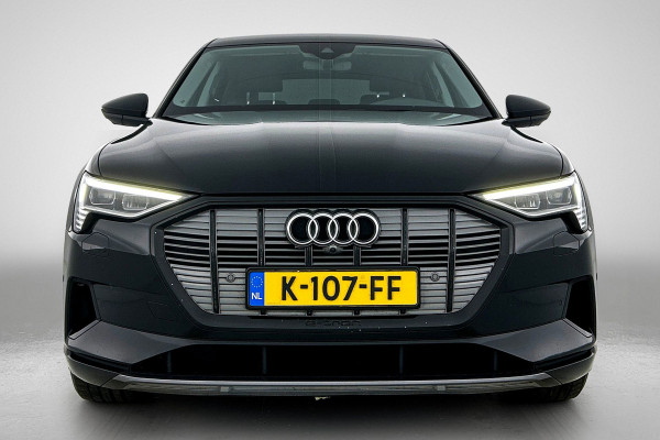 Audi e-tron Sportback 55 quattro Business edition 95 kWh(NL-auto, 90% SoH, Carplay, StoelV, Navi, Parkeersensoren, Etc)