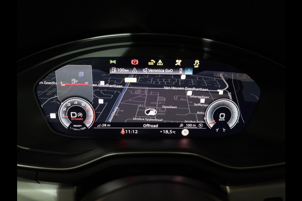 Audi A4 Avant 35 TFSI S edition Competition 150 pk S-tronic| Private lease vanaf €760,- pm | Verlengde garantie | Navigatie | Parkeersensoren | Autom. airco (3 zones) | Stoelverwarming | S-Line |