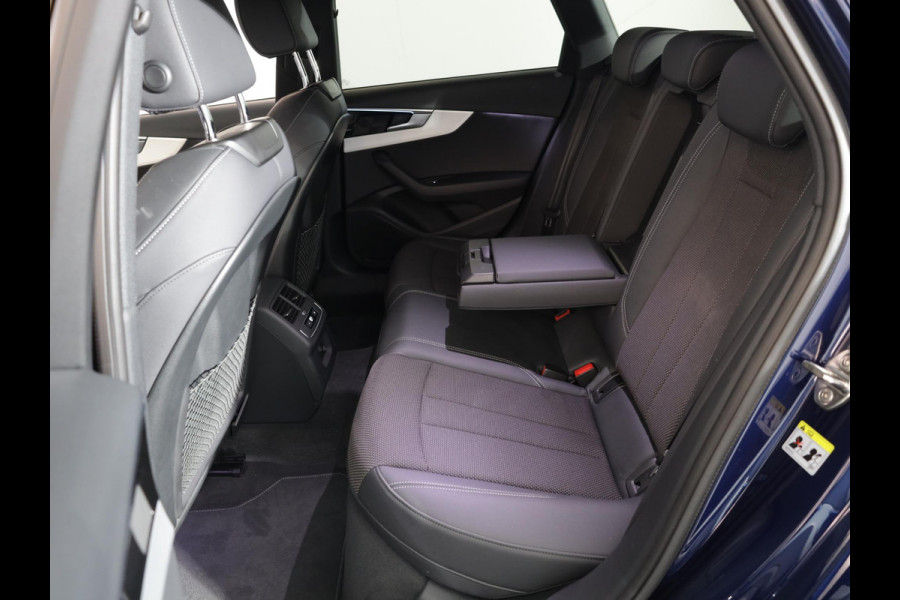 Audi A4 Avant 35 TFSI S edition Competition 150 pk S-tronic| Private lease vanaf €760,- pm | Verlengde garantie | Navigatie | Parkeersensoren | Autom. airco (3 zones) | Stoelverwarming | S-Line |