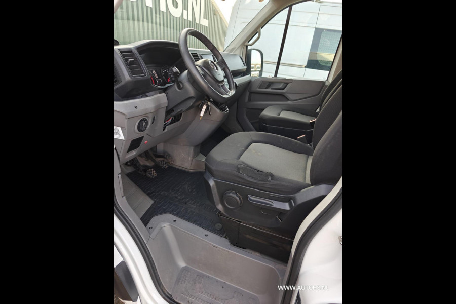 Volkswagen Crafter 35 2.0 TDI L3H3 EL Highline , euro 6 , 1e Eig. 3000 KG trekkracht , pracht bus , cruise camera , ex overheid.