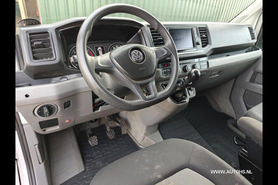 Volkswagen Crafter 35 2.0 TDI L3H3 EL Highline , euro 6 , 1e Eig. 3000 KG trekkracht , pracht bus , cruise camera , ex overheid.