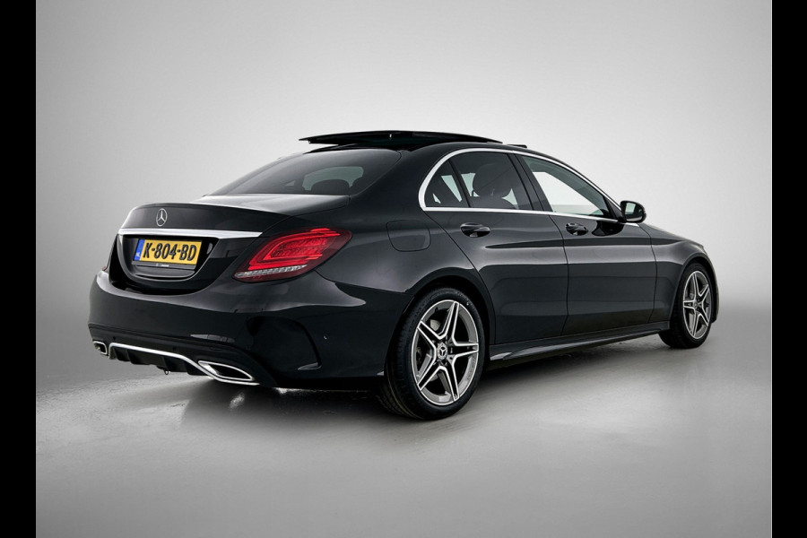 Mercedes-Benz C-Klasse 200 Business Solution AMG Lichtmetalen velgen | Navigatie | Trekhaak | Parking support met camera achter | Inclusief 24 maanden MB Certified garantie voor Europa.
