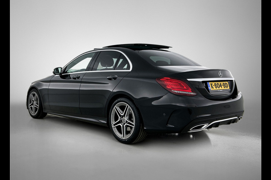 Mercedes-Benz C-Klasse 200 Business Solution AMG Lichtmetalen velgen | Navigatie | Trekhaak | Parking support met camera achter | Inclusief 24 maanden MB Certified garantie voor Europa.