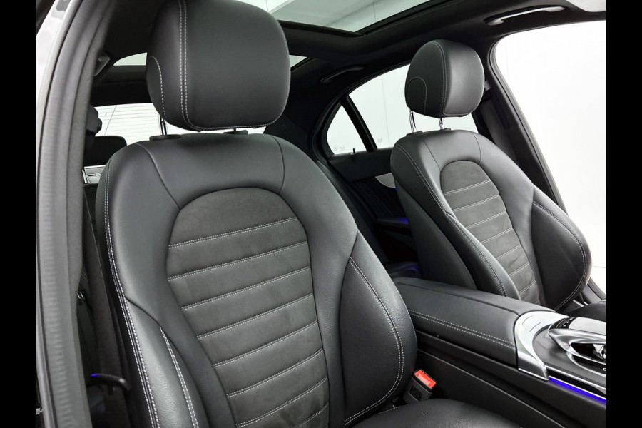 Mercedes-Benz C-Klasse 200 Business Solution AMG Lichtmetalen velgen | Navigatie | Trekhaak | Parking support met camera achter | Inclusief 24 maanden MB Certified garantie voor Europa.