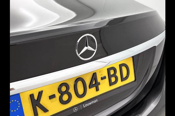 Mercedes-Benz C-Klasse 200 Business Solution AMG Lichtmetalen velgen | Navigatie | Trekhaak | Parking support met camera achter | Inclusief 24 maanden MB Certified garantie voor Europa.