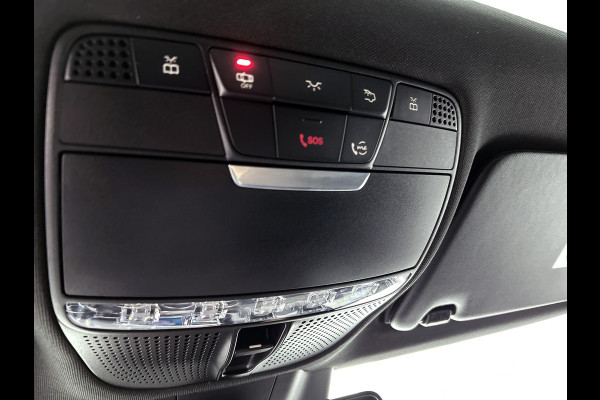 Mercedes-Benz C-Klasse 200 Business Solution AMG Lichtmetalen velgen | Navigatie | Trekhaak | Parking support met camera achter | Inclusief 24 maanden MB Certified garantie voor Europa.