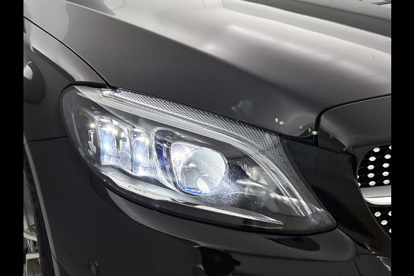 Mercedes-Benz C-Klasse 200 Business Solution AMG Lichtmetalen velgen | Navigatie | Trekhaak | Parking support met camera achter | Inclusief 24 maanden MB Certified garantie voor Europa.
