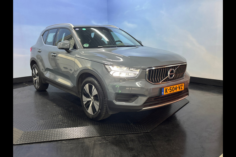 Volvo XC40 1.5 T4 Recharge Inscription Camera,