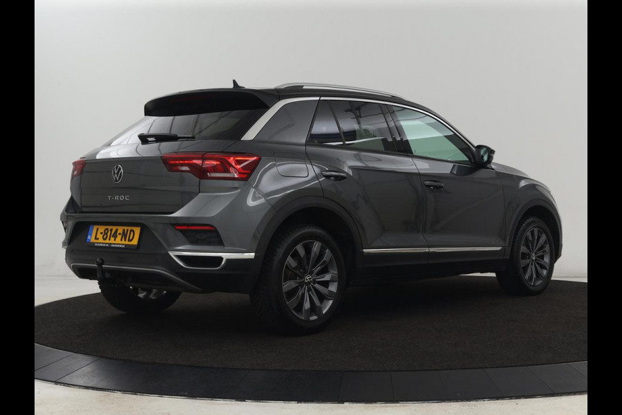 Volkswagen T-Roc 1.5 TSI Sport | Trekhaak | Camera | Carplay | Full LED | Adaptive cruise | Virtual Cockpit | Climate control | Navigatie | Bluetooth | Parkeerhulp