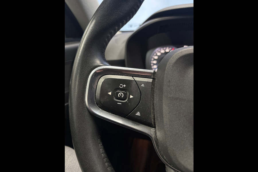 Volvo XC40 1.5 T4 Recharge Inscription Camera,