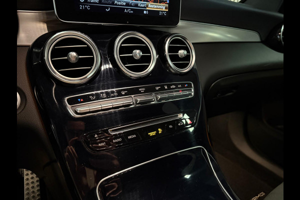 Mercedes-Benz GLC 350e 4 Matic AMG STYLING-PANORAMA-DISTRONIC-TREKHAAK-CAMERA-COMPLEET