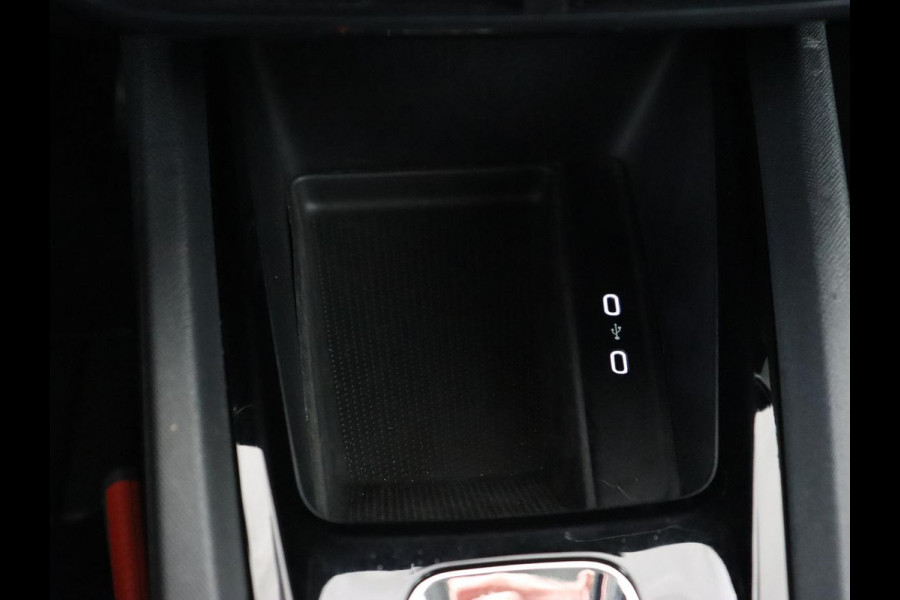 Škoda Octavia 1.0 e-TSI Ambition | Stoelverwarming | Trekhaak | Carplay | Navigatie | Full LED | Parkeerhulp | Cruise control | Climate control | Bluetooth