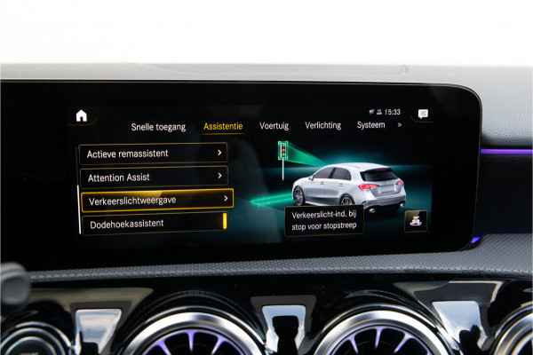 Mercedes-Benz A-Klasse AMG 35 4MATIC Premium, Performance Stoelen, Pano, Burmester, Memory