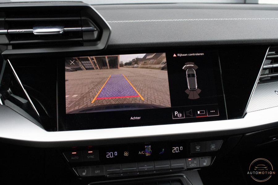 Audi A3 35 TFSI PANO S LINE LEDER CAMERA ELEKTRISCHE STOELEN