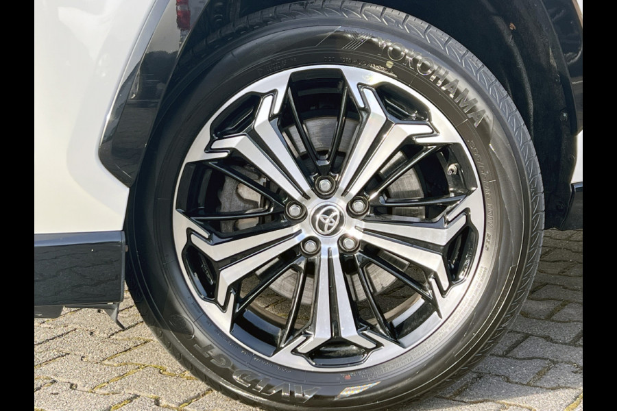 Toyota RAV4 2.5 Plug-in Hybrid AWD Bi-Tone Plus | Navi | LED | 360 Camera | CarPlay | ACC | Camera | 19 inch
