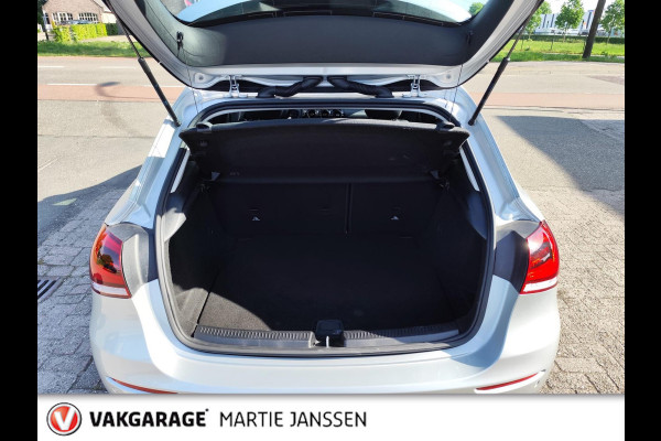 Mercedes-Benz A-Klasse 180 Business Solution