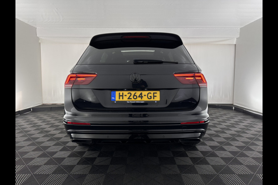 Volkswagen Tiguan Allspace 1.5 TSI R-Line Highline Business [ 7-Pers. ] Aut. *PANO | ARTVELOURS | FULL-LED | DIGI-COCKPIT | KEYLESS | ADAPTIVE-CRUISE | CAMERA | SHIFTPADDLES | CARPLAY | DAB+ | HEATED-COMFORTSEATS | NAVI-FULLMAP | PRIVACYGLASS | 19''ALU*