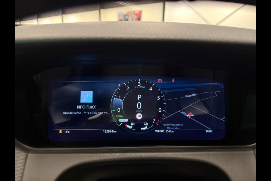 Land Rover Range Rover Velar 2.0 P400e R-Dynamic HSE PANO/MERIDIAN-SOUND/LEDER/V-COCKPIT/H-UP/DAB/CARPLAY///