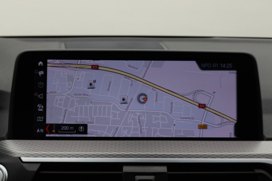 BMW X3 xDrive30i High Executive M Sport LED, Navigatie, Stoelverwarming, Climate, Cruise, 20"