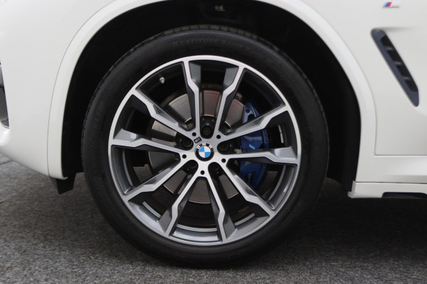 BMW X3 xDrive30i High Executive M Sport LED, Navigatie, Stoelverwarming, Climate, Cruise, 20"
