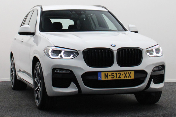 BMW X3 xDrive30i High Executive M Sport LED, Navigatie, Stoelverwarming, Climate, Cruise, 20"