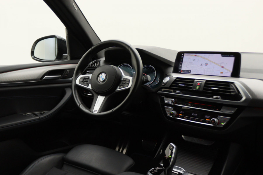 BMW X3 xDrive30i High Executive M Sport LED, Navigatie, Stoelverwarming, Climate, Cruise, 20"