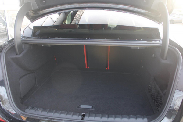 BMW 2 Serie Gran Coupé 218i M-Sport Shadow | Pano | Kuipstoelen | HIFI | Camera | Fabrieksgarantie