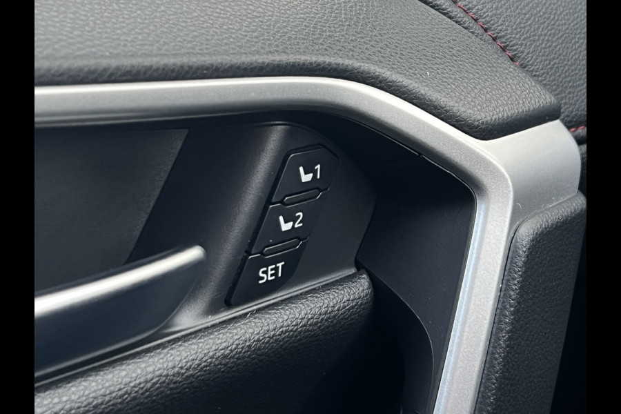 Toyota RAV4 2.5 Plug-in Hybrid AWD Bi-Tone Plus | Navi | LED | 360 Camera | CarPlay | ACC | Camera | 19 inch