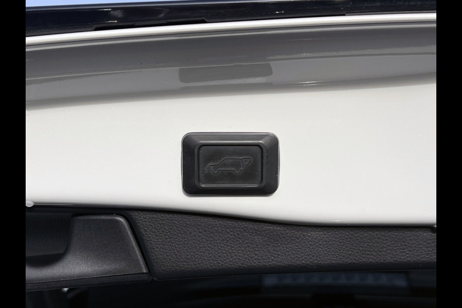 Toyota RAV4 2.5 Plug-in Hybrid AWD Bi-Tone Plus | Navi | LED | 360 Camera | CarPlay | ACC | Camera | 19 inch