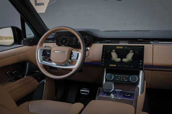 Land Rover Range Rover P510e HSE | ADAPTIVE CRUISE | VIERWIELBESTURING | STOELKOELING/VERWARMING | HEAD-UP | PANORAMADAK | STUURVERWARMING | MERIDIAN | HSE