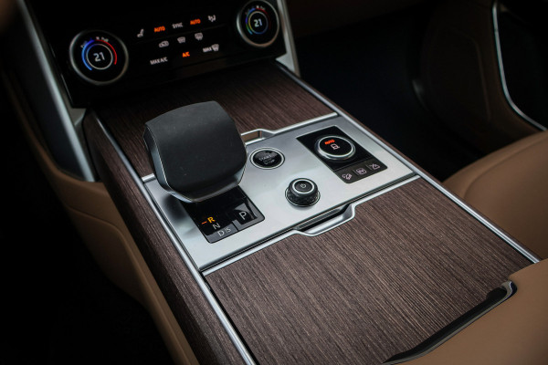 Land Rover Range Rover P510e HSE | ADAPTIVE CRUISE | VIERWIELBESTURING | STOELKOELING/VERWARMING | HEAD-UP | PANORAMADAK | STUURVERWARMING | MERIDIAN | HSE