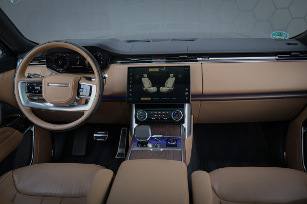 Land Rover Range Rover P510e HSE | ADAPTIVE CRUISE | VIERWIELBESTURING | STOELKOELING/VERWARMING | HEAD-UP | PANORAMADAK | STUURVERWARMING | MERIDIAN | HSE