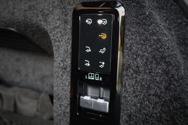 Land Rover Range Rover P510e HSE | ADAPTIVE CRUISE | VIERWIELBESTURING | STOELKOELING/VERWARMING | HEAD-UP | PANORAMADAK | STUURVERWARMING | MERIDIAN | HSE