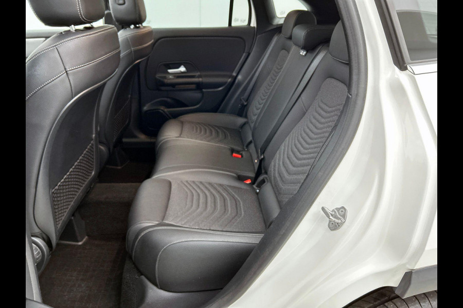 Mercedes-Benz GLA 250 e Plug-In 218PK 360° CAMERA | PANORAMADAK | WIDESCREEN