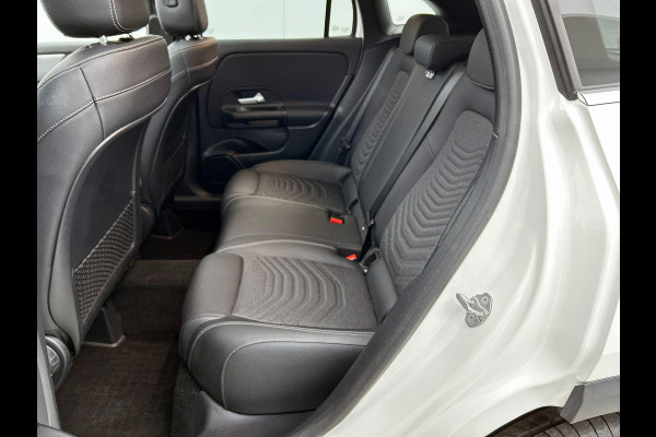 Mercedes-Benz GLA 250 e Plug-In 218PK 360° CAMERA | PANORAMADAK | WIDESCREEN