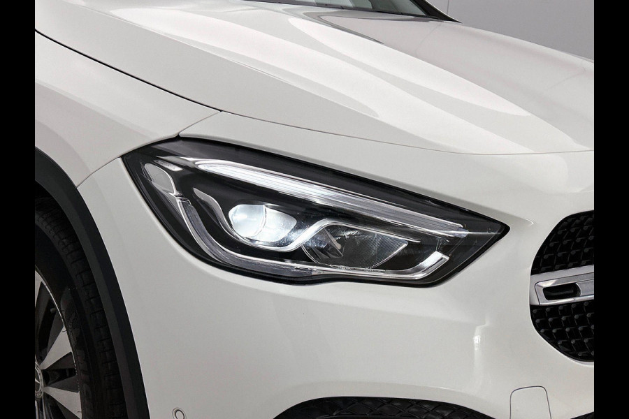 Mercedes-Benz GLA 250 e Plug-In 218PK 360° CAMERA | PANORAMADAK | WIDESCREEN