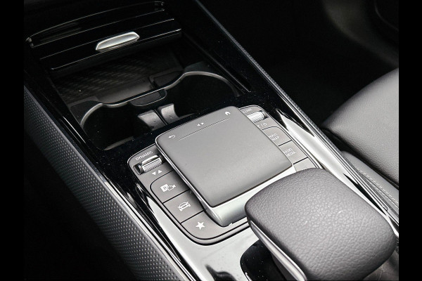 Mercedes-Benz GLA 250 e Plug-In 218PK 360° CAMERA | PANORAMADAK | WIDESCREEN