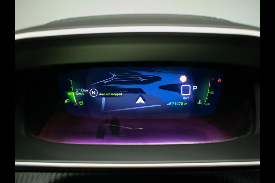 Peugeot 208 1.2 PureTech GT Pack (PANORAMADAK,CARPLAY,ELECTRISCHE STOELEN,LEDER,3D CAMERA,LED,XENON,BLACK/PACK,PDC,NETTESTAAT)