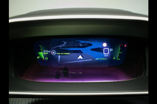 Peugeot 208 1.2 PureTech GT Pack (PANORAMADAK,CARPLAY,ELECTRISCHE STOELEN,LEDER,3D CAMERA,LED,XENON,BLACK/PACK,PDC,NETTESTAAT)