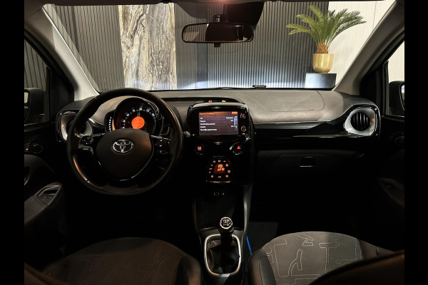 Toyota Aygo 1.0 VVT-i x-cite|KEYLESS|CAMERA|STUURHULP|AIRCO|VOL