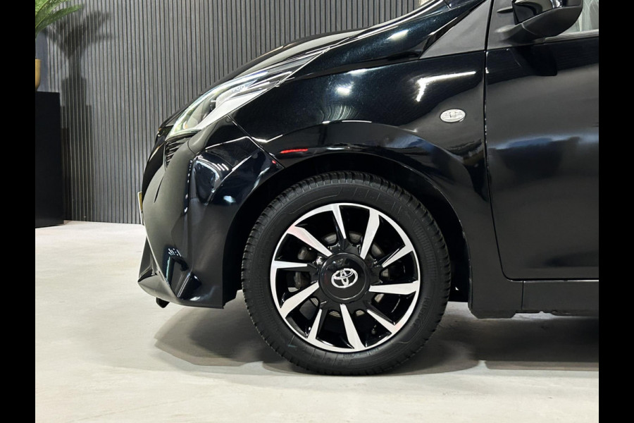 Toyota Aygo 1.0 VVT-i x-cite|KEYLESS|CAMERA|STUURHULP|AIRCO|VOL